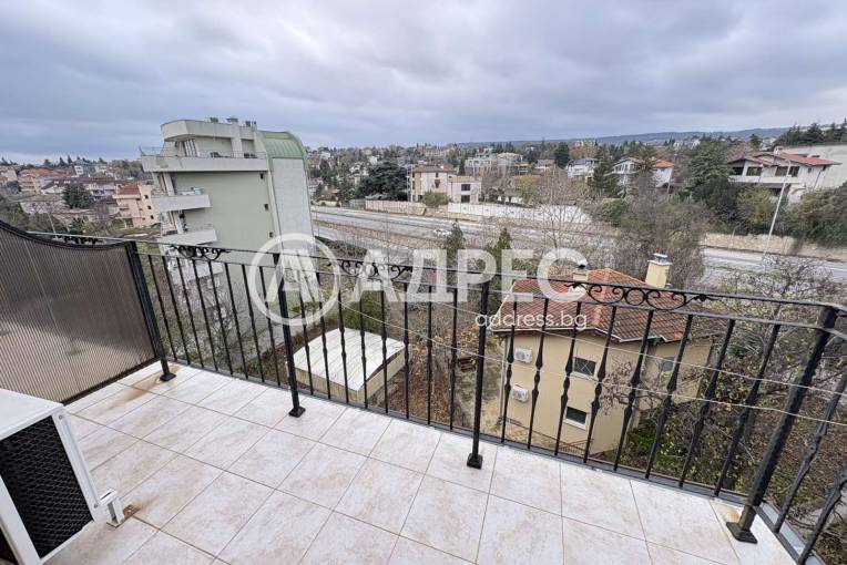 Тристаен апартамент, Варна, к.к. Св.Св. Константин и Елена, 678167, Снимка 9