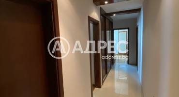 Тристаен апартамент, Благоевград, Широк център, 156168, Снимка 3