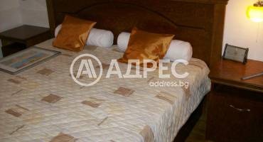 Тристаен апартамент, Благоевград, Широк център, 156168, Снимка 8