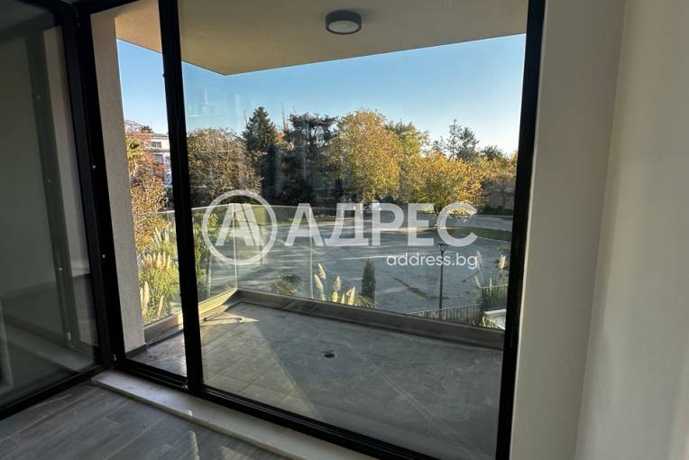 Двустаен апартамент, Варна, к.к. Св.Св. Константин и Елена, 636168, Снимка 10