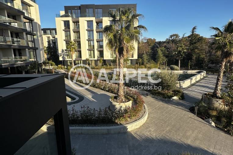 Двустаен апартамент, Варна, к.к. Св.Св. Константин и Елена, 636168, Снимка 11