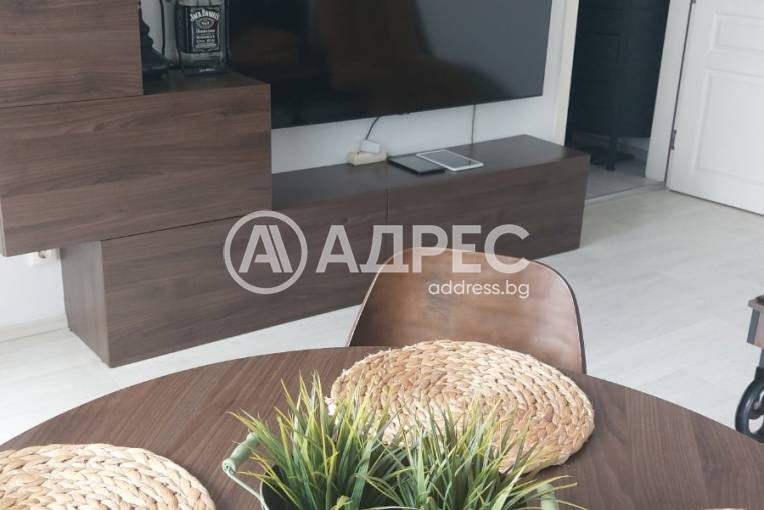 Тристаен апартамент, Варна, Възраждане 3, 654168, Снимка 2