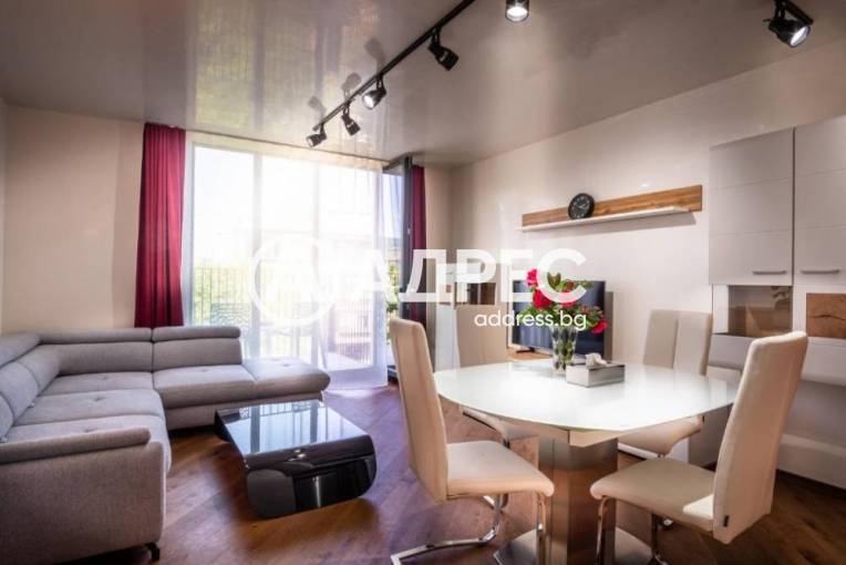 Тристаен апартамент, Варна, Чайка, 670168, Снимка 1