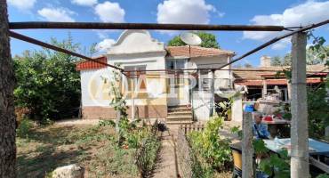 Къща/Вила, Оборище, 664169, Снимка 2