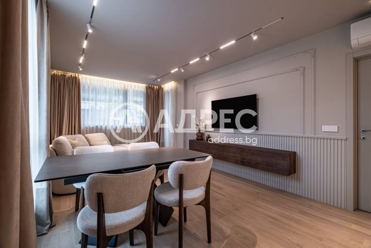 Двустаен апартамент, Варна, к.к. Св.Св. Константин и Елена, 694171, Снимка 1