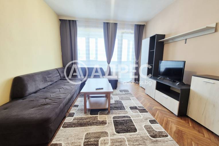 Двустаен апартамент, Варна, Левски, 703171, Снимка 1