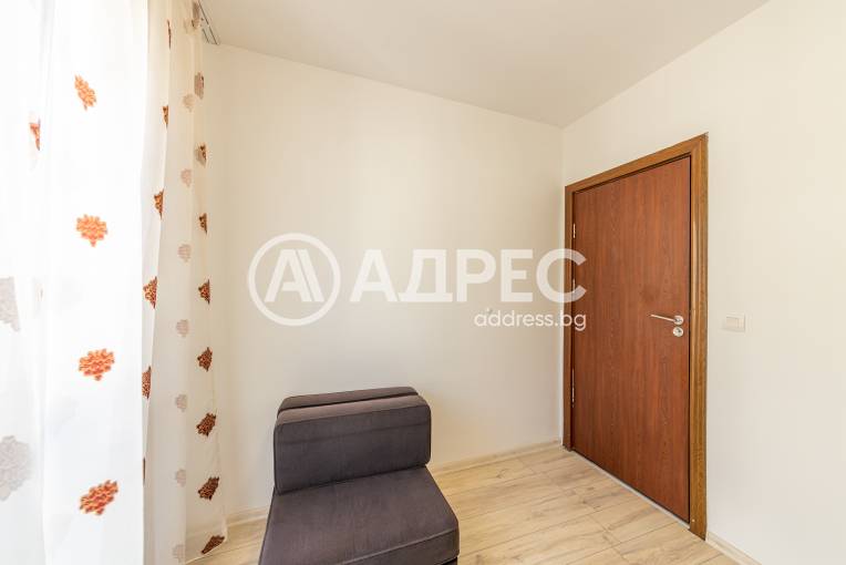 Тристаен апартамент, Варна, Цветен квартал, 625172, Снимка 7