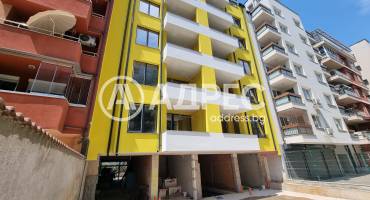 Тристаен апартамент, София, Хиподрума, 638173, Снимка 14