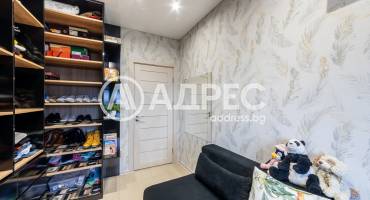 Тристаен апартамент, Варна, к.к. Св.Св. Константин и Елена, 666173, Снимка 8