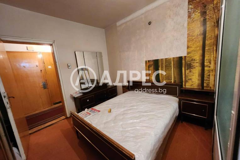 Тристаен апартамент, Ямбол, Център, 623174, Снимка 1