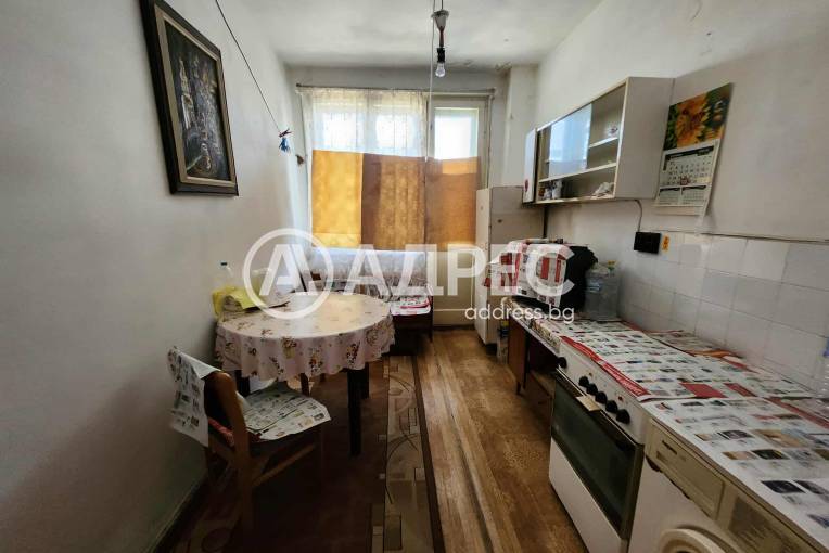 Тристаен апартамент, Ямбол, Център, 623174, Снимка 5