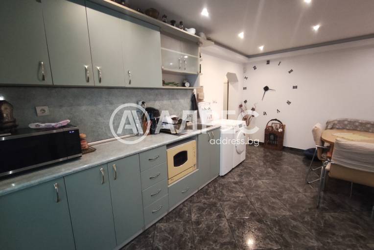 Тристаен апартамент, Царево, Център, 682174, Снимка 1