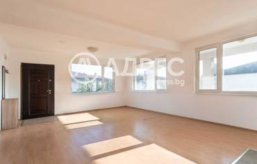 Къща/Вила, Юнец, 675175, Снимка 1