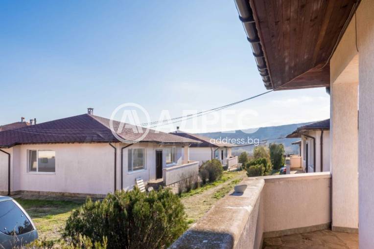 Къща/Вила, Юнец, 675175, Снимка 2