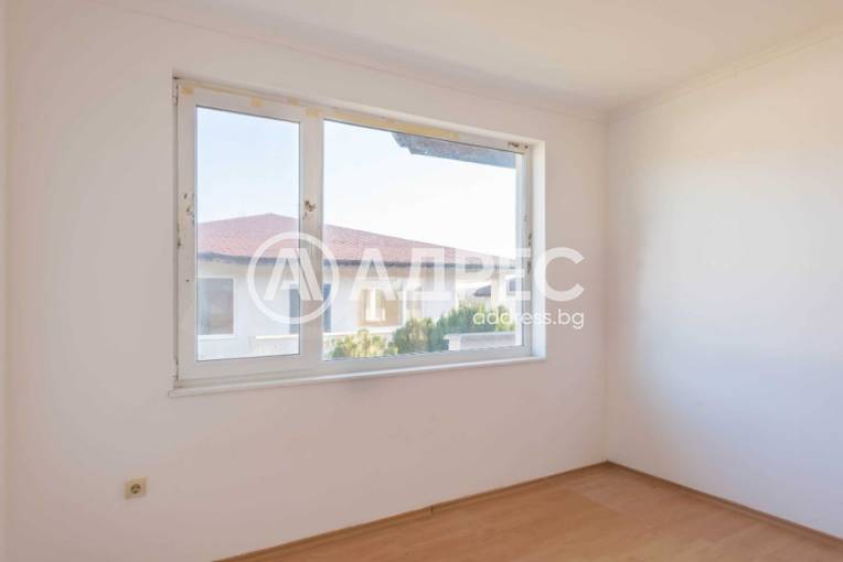 Къща/Вила, Юнец, 675175, Снимка 7