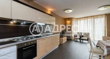 Тристаен апартамент, Варна, Център, 687175, Снимка 1