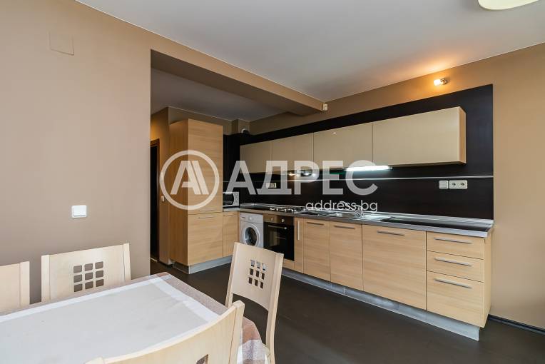 Тристаен апартамент, Варна, Център, 687175, Снимка 3