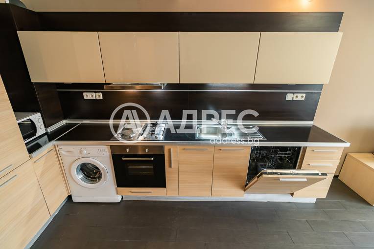 Тристаен апартамент, Варна, Център, 687175, Снимка 7