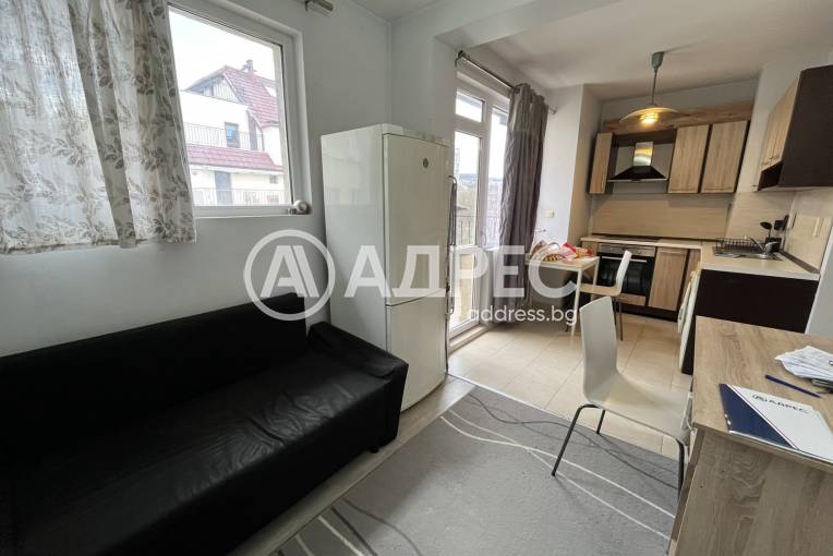 Двустаен апартамент, Варна, Автогара, 691175, Снимка 1