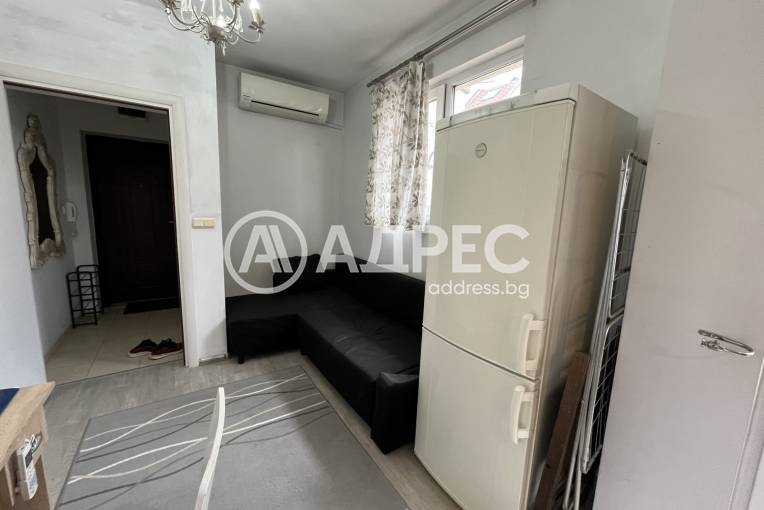 Двустаен апартамент, Варна, Автогара, 691175, Снимка 2