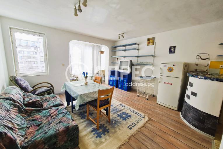 Двустаен апартамент, София, Бели брези, 685176, Снимка 1