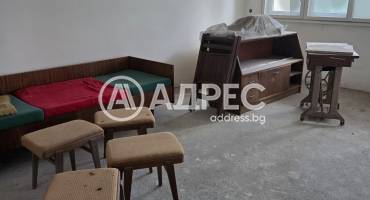 Тристаен апартамент, Ямбол, Васил Левски, 700176, Снимка 5