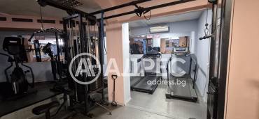 Търговски помещения, Варна, Червен площад, 689179, Снимка 1