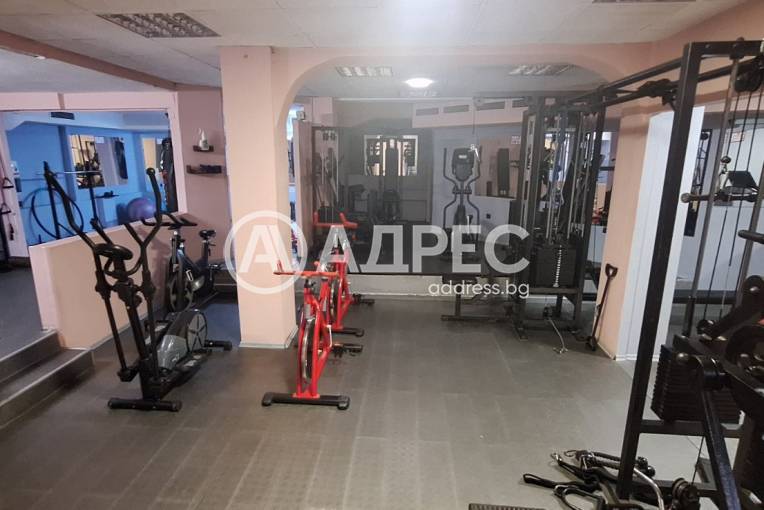 Търговски помещения, Варна, Червен площад, 689179, Снимка 9