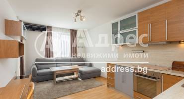 Двустаен апартамент, Варна, Колхозен пазар, 615180