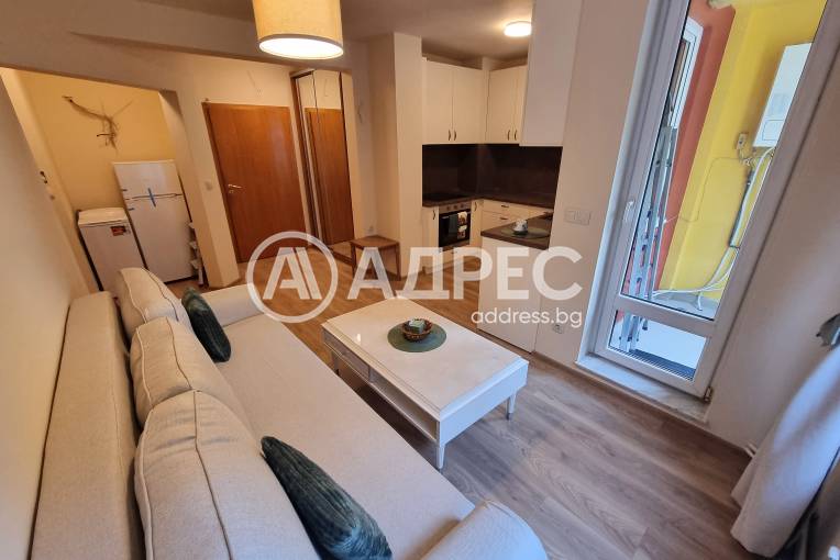 Двустаен апартамент, София, Хладилника, 677181, Снимка 2