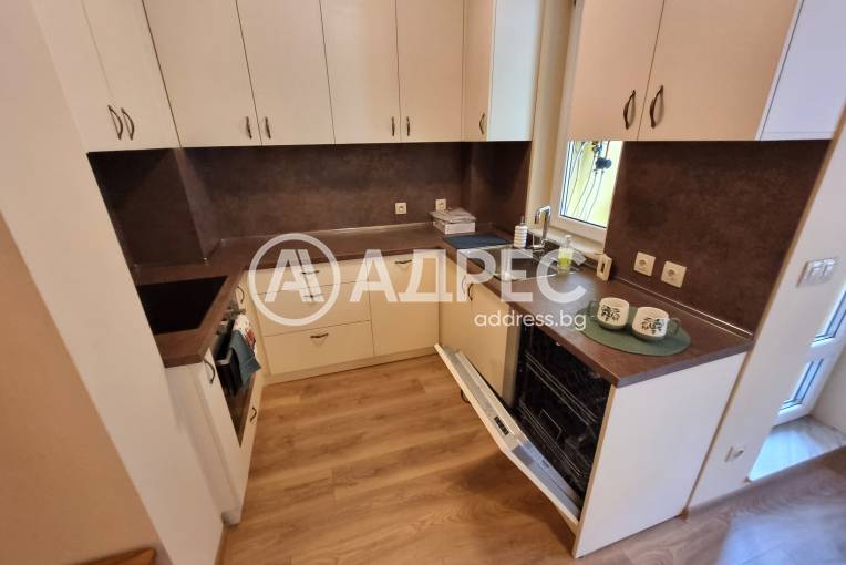 Двустаен апартамент, София, Хладилника, 677181, Снимка 3