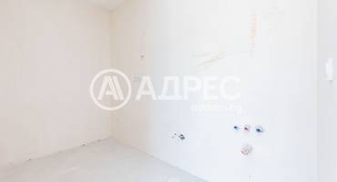 Двустаен апартамент, Варна, Военна болница, 697181, Снимка 9
