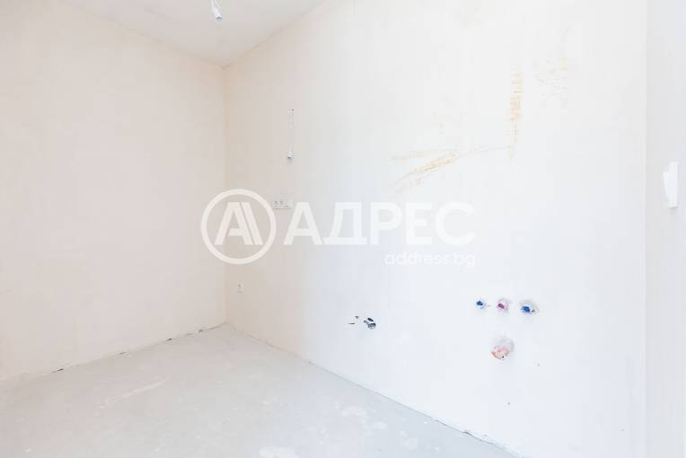 Двустаен апартамент, Варна, Военна болница, 697181, Снимка 9