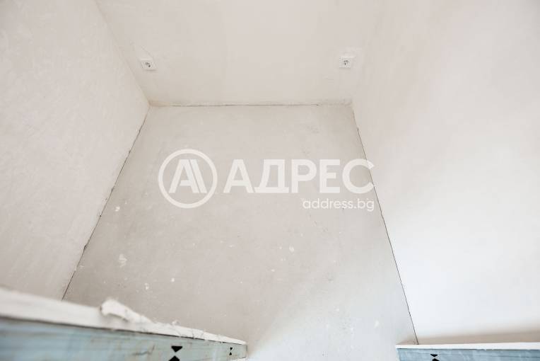Двустаен апартамент, Варна, Военна болница, 697181, Снимка 16