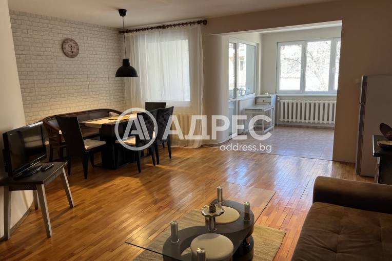 Тристаен апартамент, София, Лозенец, 689183, Снимка 1