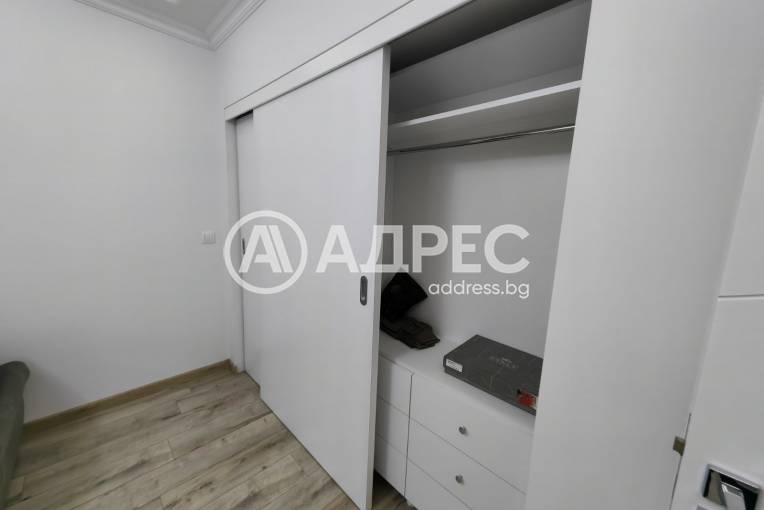 Тристаен апартамент, Варна, Общината, 656184, Снимка 12