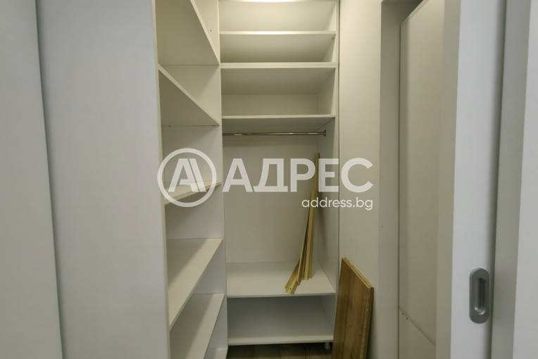 Тристаен апартамент, Варна, Общината, 656184, Снимка 13