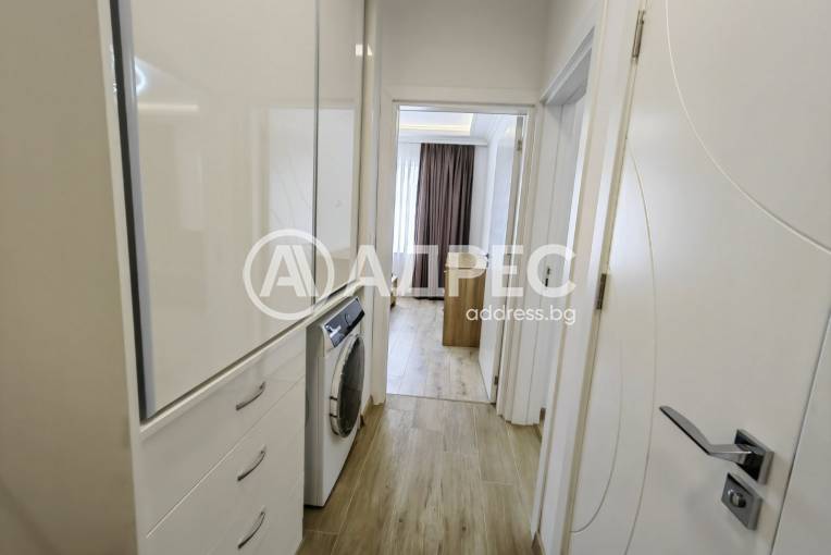 Тристаен апартамент, Варна, Общината, 656184, Снимка 15