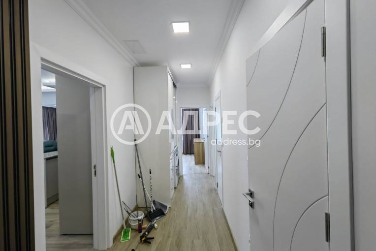 Тристаен апартамент, Варна, Общината, 656184, Снимка 18