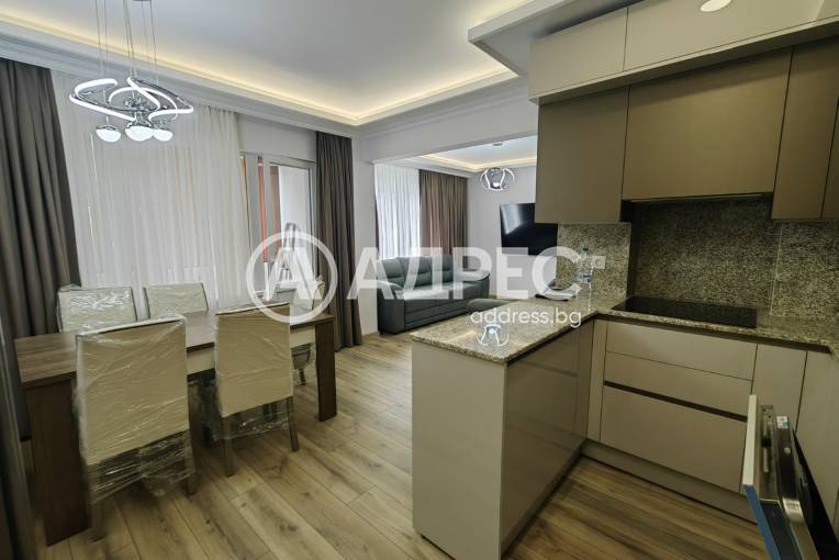 Тристаен апартамент, Варна, Общината, 656184, Снимка 2