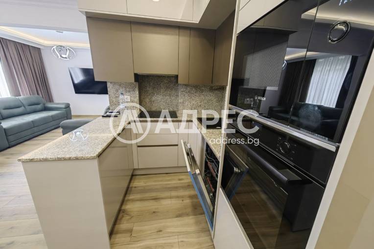 Тристаен апартамент, Варна, Общината, 656184, Снимка 5