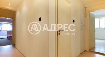 Тристаен апартамент, София, Витоша, 681185, Снимка 13