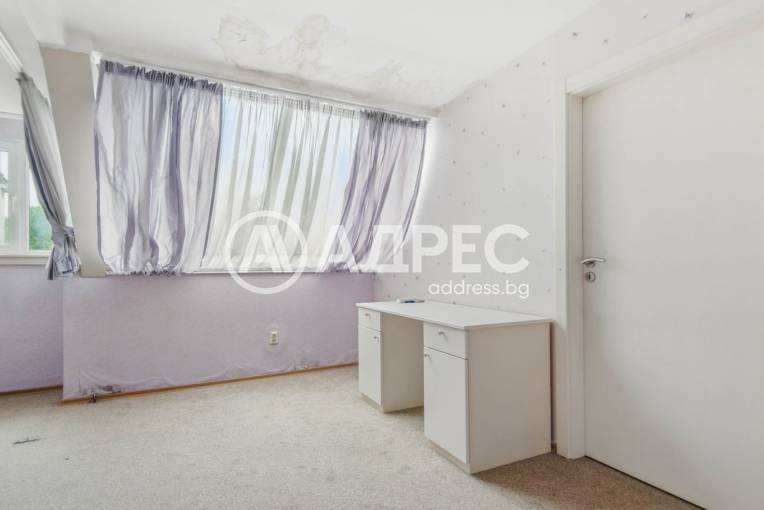 Тристаен апартамент, София, Витоша, 681185, Снимка 11