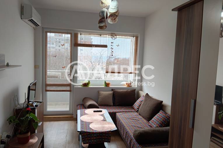 Двустаен апартамент, Варна, Автогара, 683185, Снимка 1
