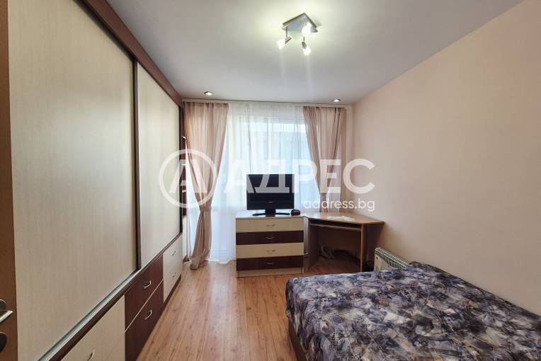 Двустаен апартамент, Варна, Генералите, 688185, Снимка 7