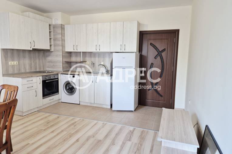 Двустаен апартамент, Варна, Бриз, 689185, Снимка 1