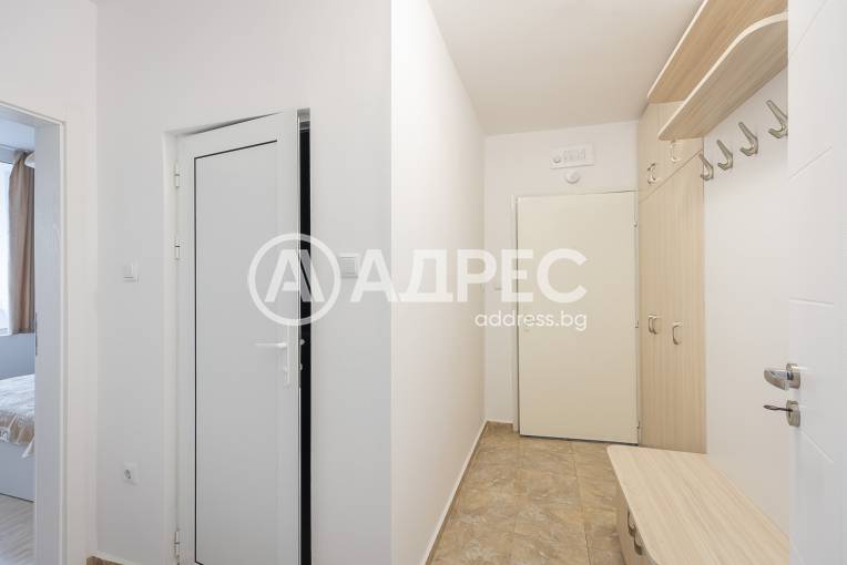 Двустаен апартамент, Варна, Общината, 690185, Снимка 12