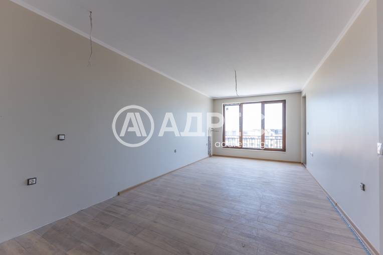Двустаен апартамент, Варна, к.к. Св.Св. Константин и Елена, 695185, Снимка 1