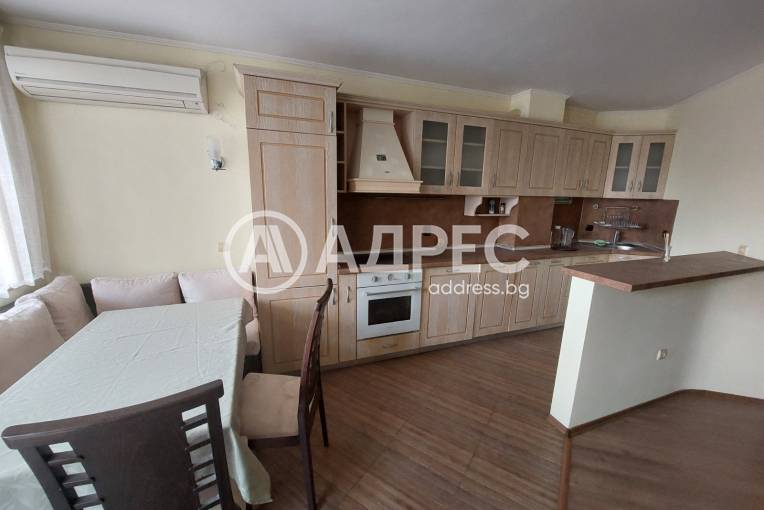 Тристаен апартамент, Пазарджик, Център, 669186, Снимка 1