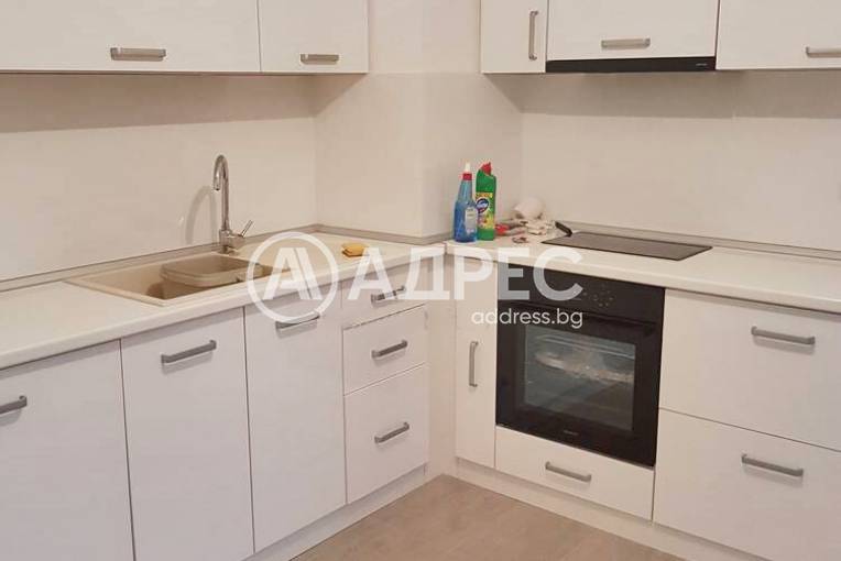 Тристаен апартамент, Ямбол, Диана, 652187, Снимка 1